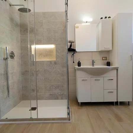 Dimora Giovanni 3* Bari